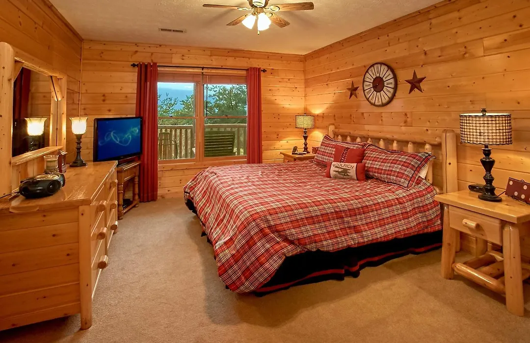 Family Fun Cabin Theater Room Hot Tub-1